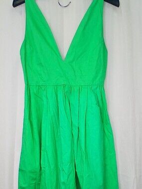 Girls' V-Neck Pleated Party Dress in Bright Green